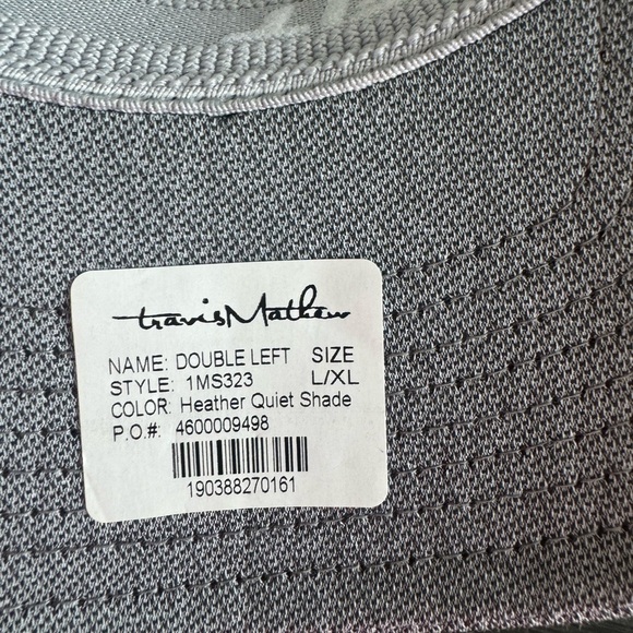 Travis Mathew golf hat size L/XL - Picture 2 of 2
